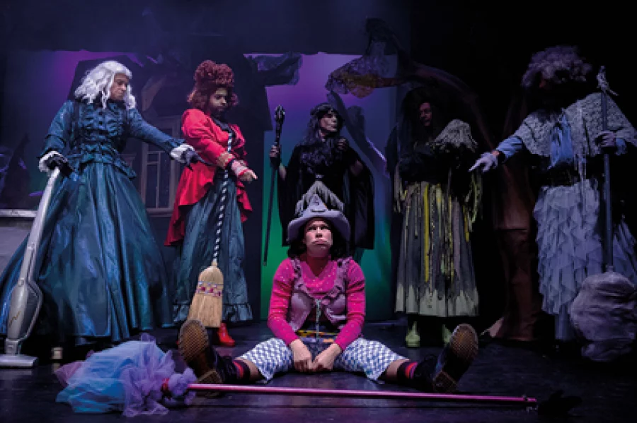 Die kleine Hexe | Copyright: Junges Theater Bonn