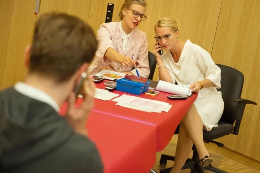 Diplomatinnen des Todes, Theater Bonn im Haus der Bildung | Copyright: Thilo Beu