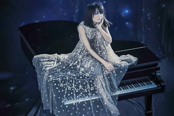 Alice Sara Ott | © Esther Haase
